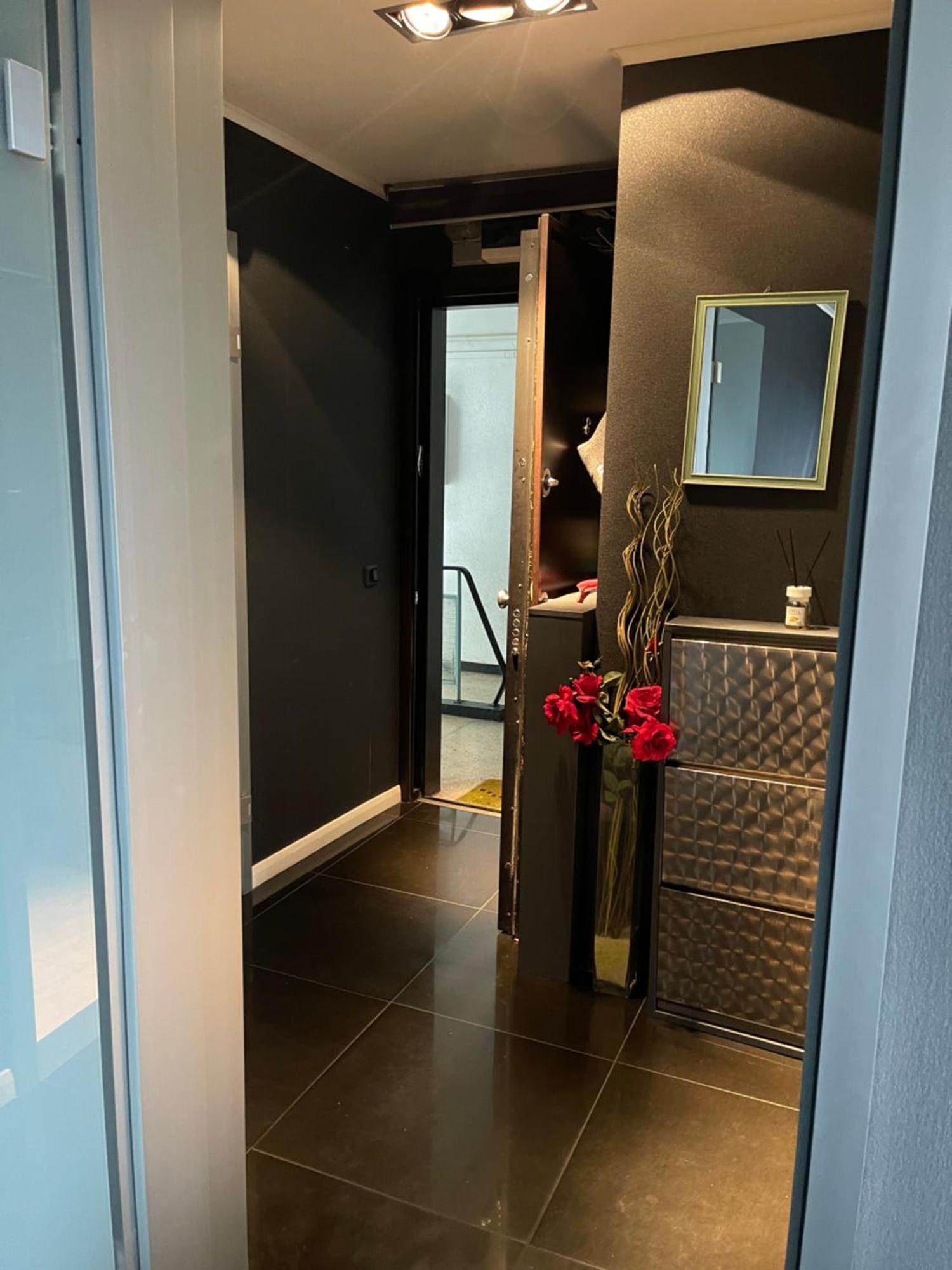 Black Apartament Nr1 Bukareszt Zewnętrze zdjęcie